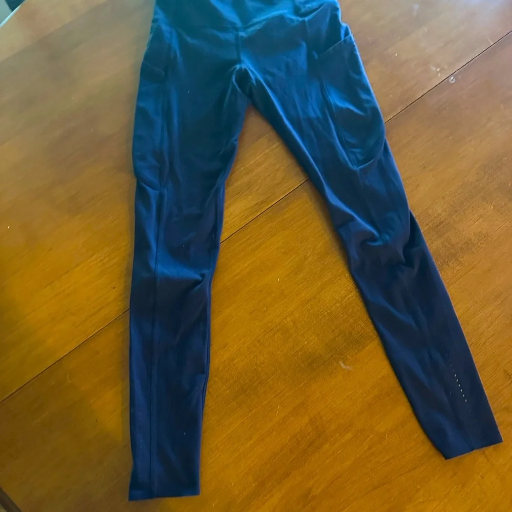 Lululemon leggings - Picture 1 of 3